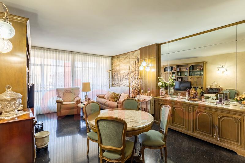 Foto 269ae6e2-b8c3-4fa3-9328-f20737cab271. Piso precioso piso soleado en Sant Ramon - Maternitat Barcelona