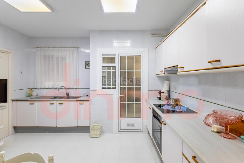 Foto 561a1341-3c3b-4031-98b3-99372a0c3378. Piso precioso piso soleado en Sant Ramon - Maternitat Barcelona