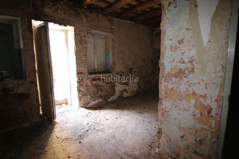 Foto 85c8c2fb-0e9a-4c9f-a940-f03bbbcf332c. Local comercial se vende local , zona la coromina en Cardona