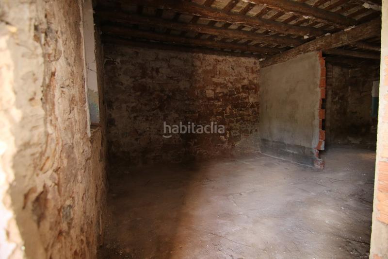 Foto db1b7046-c9cc-4fd1-b413-149452567826. Local comercial se vende local , zona la coromina en Cardona