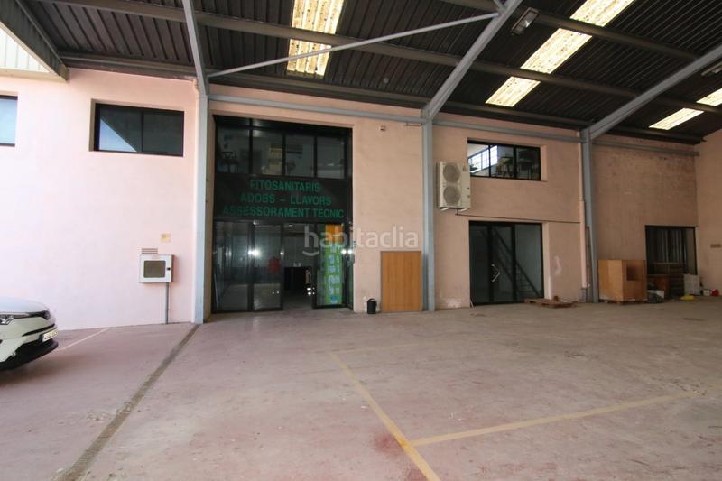 Foto 3e5dddee-f945-486e-a7c5-ae0fce798fac. Nave industrial se vende nave industrial , zona molí den rovira en Vilafranca del Penedès