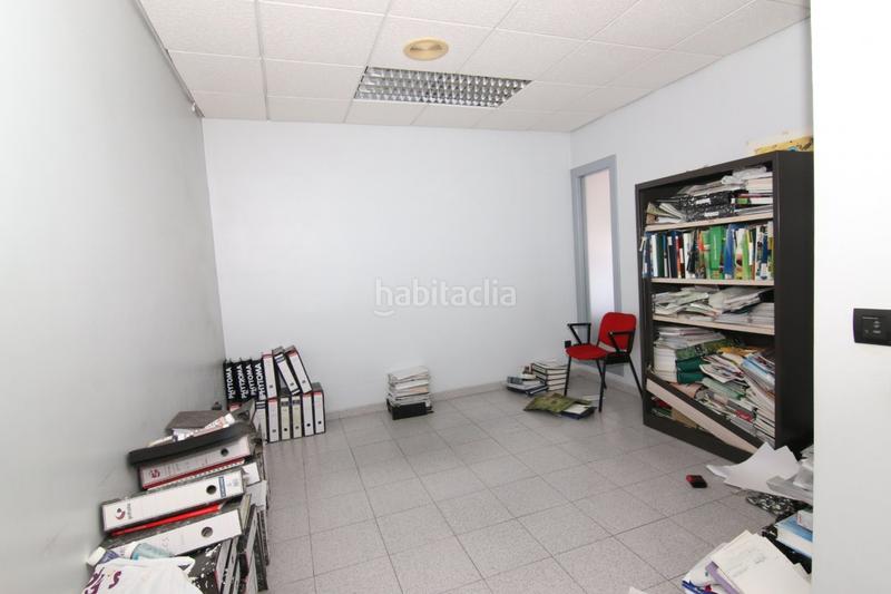 Foto c6ebf915-4ec5-4378-9dc6-5a512678c093. Nave industrial se vende nave industrial , zona molí den rovira en Vilafranca del Penedès