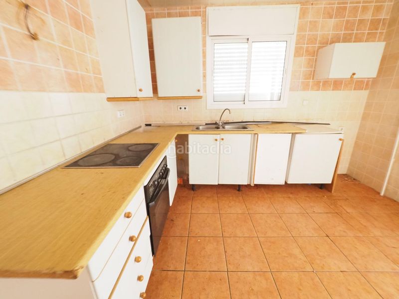 Foto 03f32bbe-32e4-4894-a222-88b471fb8a20. Casa amb aparcament a Canyelles