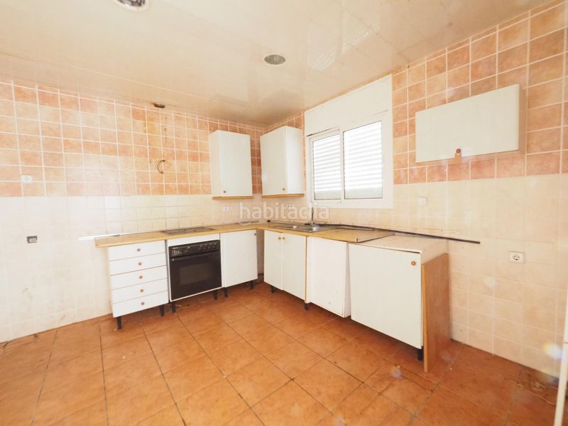 Foto 54ebad52-1654-446f-966e-dffa335c3b6b. Casa amb aparcament a Canyelles