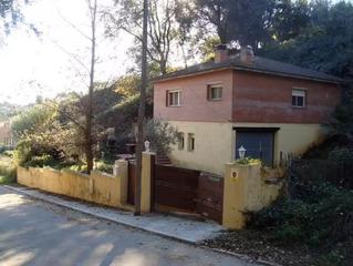 Maison à Can Font-Ca n'Avellaneda. Se vende casa en castellar del valles
