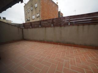 Dúplex a Creu de Barberà. Se dúplex piso seminuevo en sabadell, zona la creu de barbera