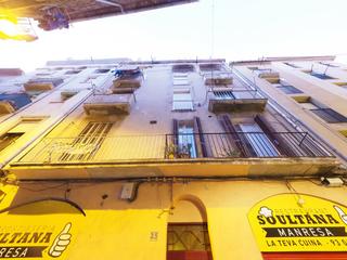 Piso en Barri Antic. Oportunidad para inversores!