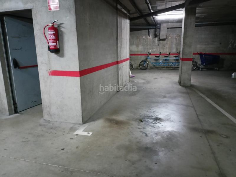 Foto e72e5e8c-da80-47b9-b175-5394fd0e44cd. Parking voiture dans El Sucre-El Nadal Vic