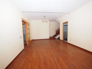 Casa en Cervelló. Se vende casa en cervello, urbanización costa perdiu