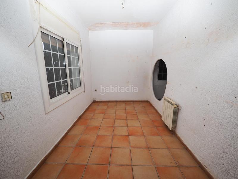 Foto 3e7a3384-b5a7-408b-a2fa-47c792ffb13e. Casa se vende casa con piscina , urbanización roca rossa en Tordera