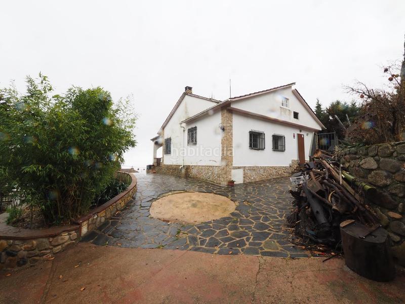 Foto 52a2fdf5-1201-44ab-8626-15727211fe83. Casa se vende casa con piscina , urbanización roca rossa en Tordera
