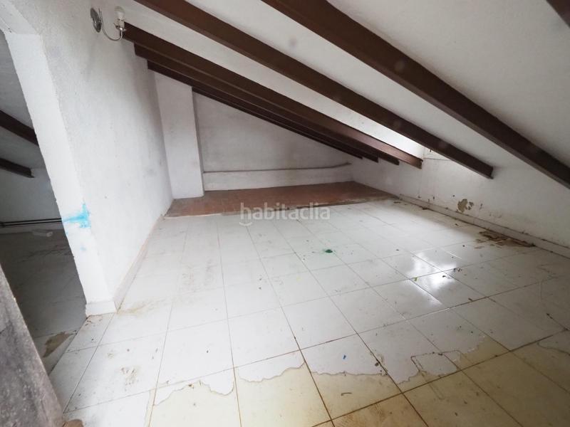 Foto 9962a86c-3c5b-4a76-bbe3-8b03238a3908. Casa se vende casa con piscina , urbanización roca rossa en Tordera