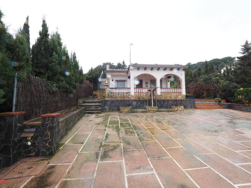 Foto dd05cba4-e71a-40c0-b8ae-361fed9849d9. Casa se vende casa con piscina , urbanización roca rossa en Tordera