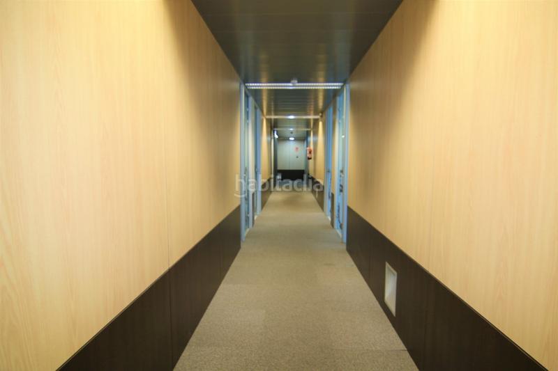 Foto 7214c92c-f6b0-4207-83e4-3666f932bcb3. Location bureau dans carretera carretera de rubi 352 dans Terrassa