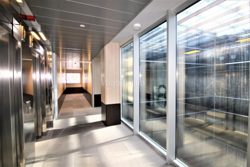 Foto 58ed16dd-612d-4f9f-bd82-a86db829c82a. Rent office space in carretera carretera de rubi 352 in Terrassa