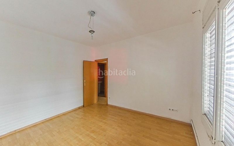 Foto cc53943d-5ab9-4294-98fb-eff6cb529168. Pis amb calefacció a Bon Pastor Barcelona
