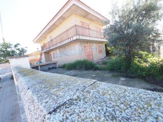 Maison à Castellgalí. Se vende casa aislada en castellgali, urbanización mas planoy