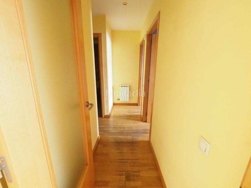 Foto 477f0797-a8aa-4938-b55d-668d3930fcbc. Pis amb calefacció aparcament a Covadonga Sabadell