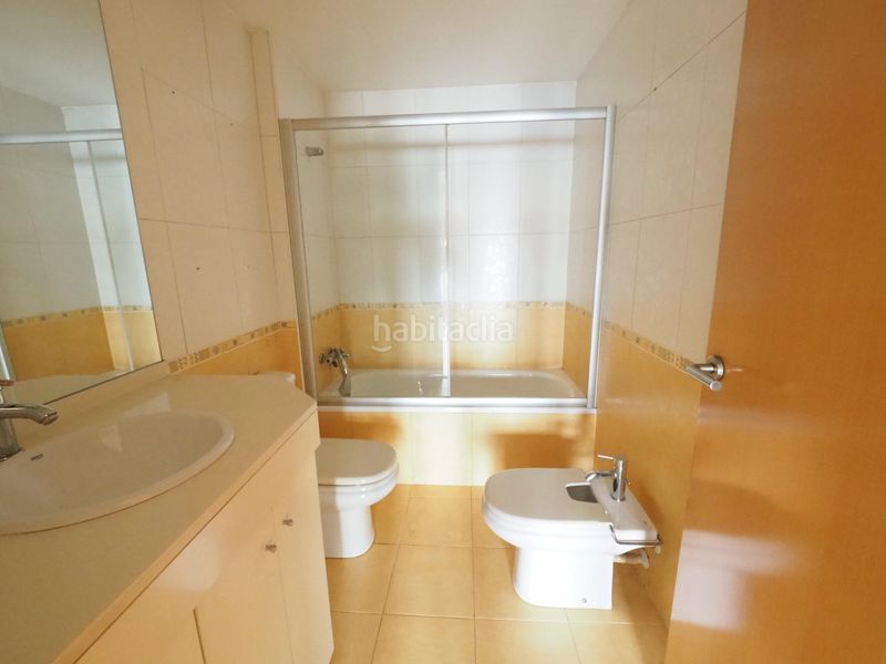 Foto bb58d1c4-4ecb-4b94-a102-9d9bc2765eff. Pis amb calefacció aparcament a Covadonga Sabadell