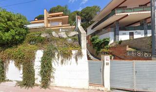 Casa a Can Massuet del Far. Se vende casa en dosrius, zona can massuet