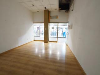 Locale commerciale in Centre - Passeig i Rodalies. Se vende local comercial en manresa, zona centro