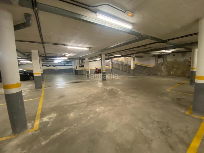 Foto 86da4b08-7996-4d76-aeea-c545c13a04f3. Aparcament cotxe a Centre Rubí