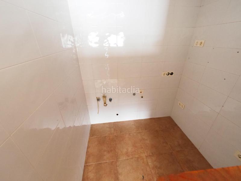 Foto 3e8ddbba-0b5a-47f4-9cc1-e3c4e1246e1b. Locale commerciale in Sant Fruitós de Bages