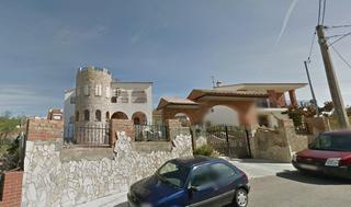 Casa a Bisbal del Penedès (La). Se vende casa en la bisbal del penedes, zona priorat bisbal