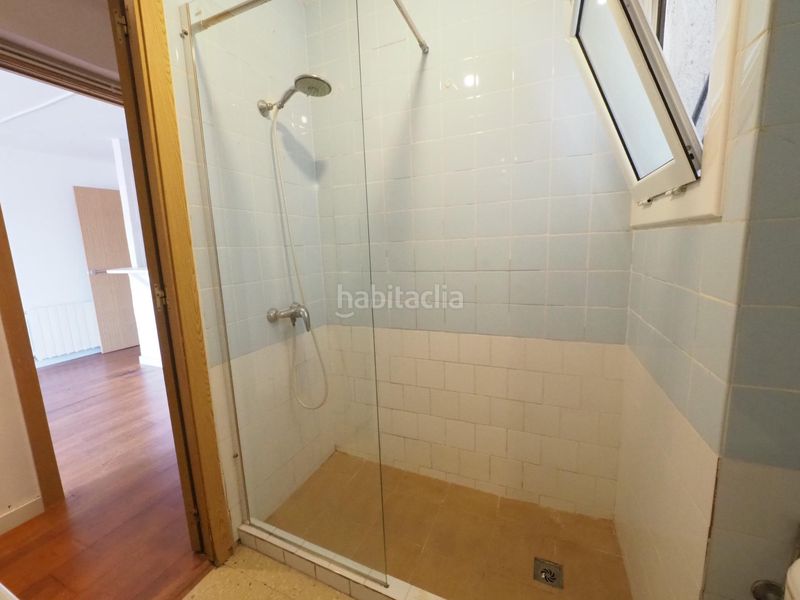 Foto 561c32f7-db72-4815-b8d1-fa0b3fb1cae8. Pis amb calefacció a Lluminetes Castelldefels