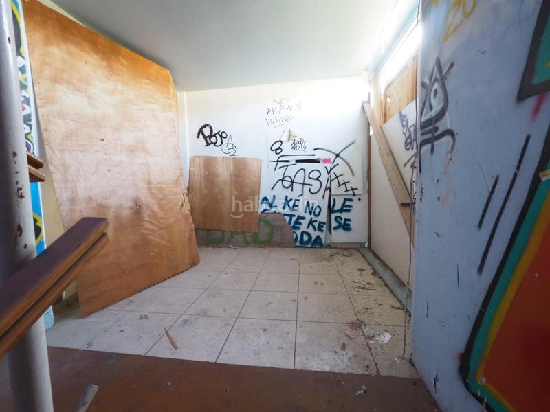 Foto 3d793d38-5c46-4bdf-8772-76f8ffdb7145. Bâtiment à usage industriel dans Can Parellada Terrassa