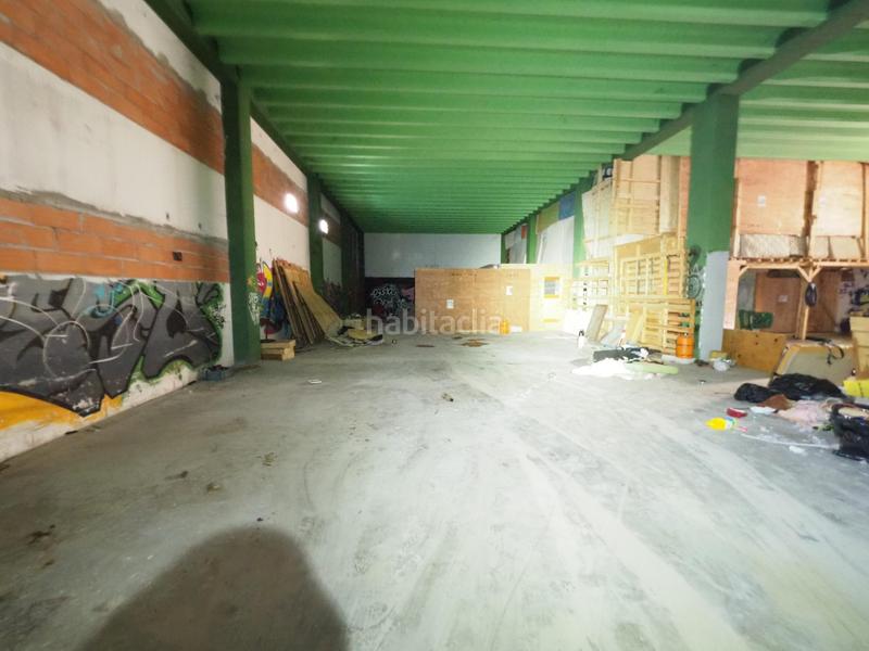 Foto 3e1fe927-1a5f-4b7d-9e42-d6234b8c0d0e. Bâtiment à usage industriel dans Can Parellada Terrassa