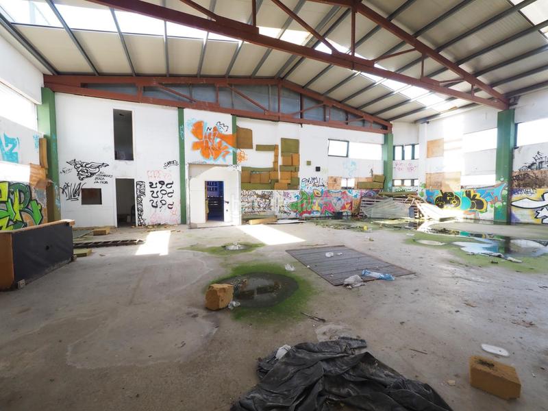 Foto 6688b114-946e-4ac0-a6f9-4f390e3257a9. Bâtiment à usage industriel dans Can Parellada Terrassa