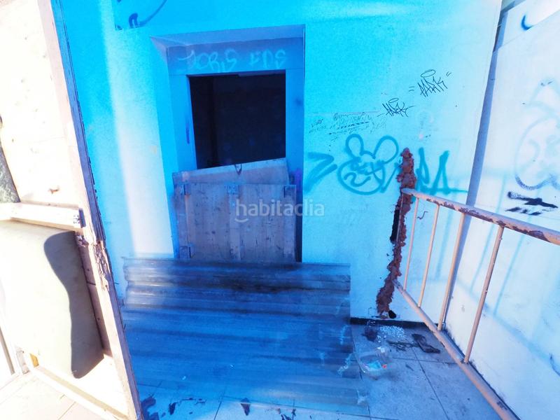 Foto cc807457-90e5-49ef-975a-93bd4329a56e. Bâtiment à usage industriel dans Can Parellada Terrassa