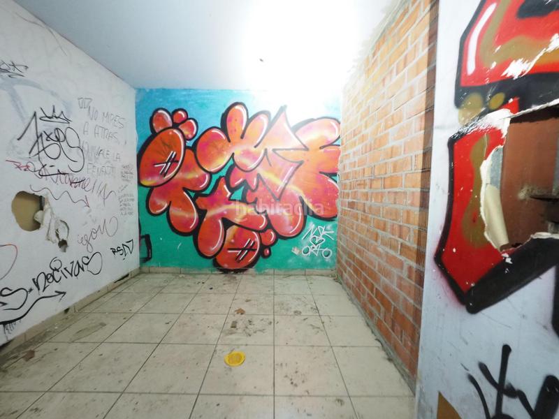 Foto ec65abcc-63d2-4c59-820a-84460de16fbb. Bâtiment à usage industriel dans Can Parellada Terrassa