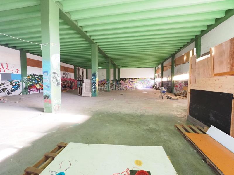 Foto ef134d6f-91ae-436b-8229-7f20e12b0c9e. Bâtiment à usage industriel dans Can Parellada Terrassa