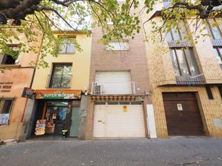 Casa a Nucli Urb. Se vende casa adosada en esparreguera