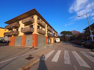 Geschäftsraum in Santa Eulàlia de Ronçana. Se vende local comercial en santa eulàlia de ronçana, zona centr