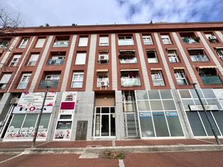 Dplex a Zona Esportiva. Se vende dplex en terrassa, zona esportiva