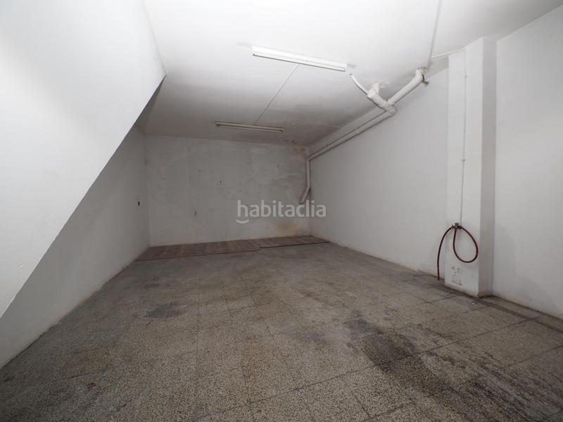 Foto bfbafe03-fcb2-47c6-b30f-c1060535e7d1. Casa adosada se vende casa adosada en rubi, zona Mercat en Rubí