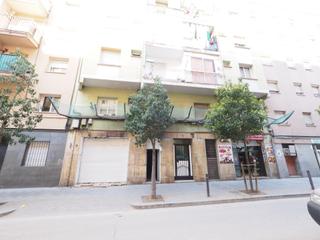 Local commercial à Montcada Centre - La Ribera. Se vende local comercial en montcada i reixac, zona la ribera