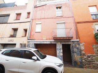 Casa adossada a Artés. Se vende casa adosada en artes