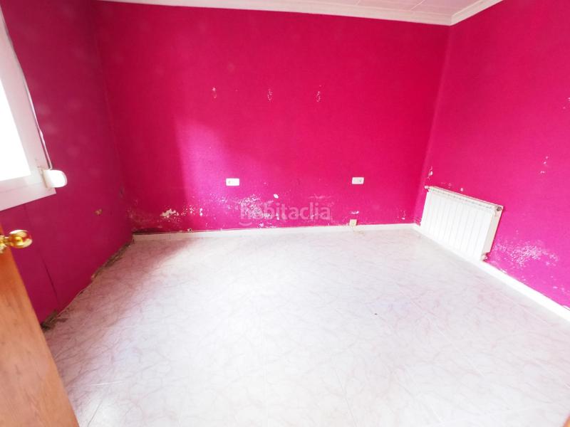 Foto 0b7ddbef-93e1-4ec8-af9a-45c85c7e2598. Casa adosada se vende casa adosada en Navarcles