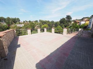 Haus in Olesa de Bonesvalls. Se vende casa independiente en olesa de bonesvalls