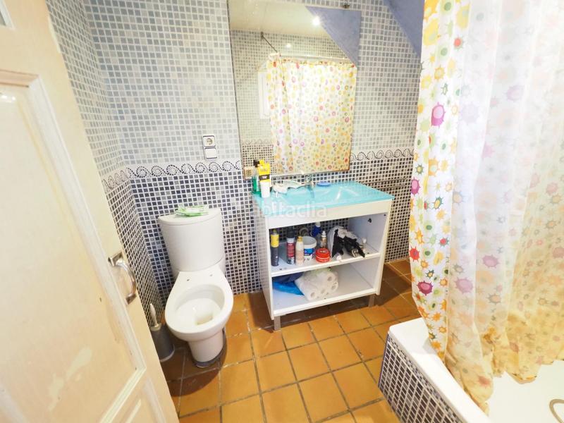 Foto 984d2f0f-004a-4ce1-909b-4f504fa4f068. Casa adosada se vende casa adosada , zona puiggener en Sabadell