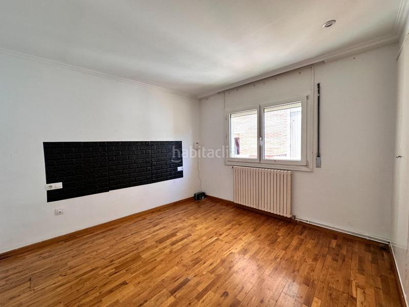 Foto 077db9c6-7f90-4c43-952f-ee696c1c62e8. Dachwohnung mit heizung in Poble Sec Igualada