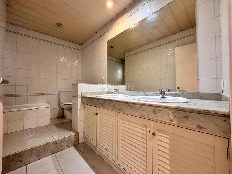 Foto c6f31766-2841-4d52-ab6e-08c91bee1f56. Dachwohnung mit heizung in Poble Sec Igualada