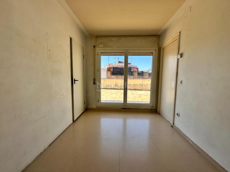 Foto f667b28d-8bcd-4c2e-9345-12883552d985. Dachwohnung mit heizung in Poble Sec Igualada