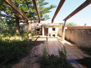 Casa a Castellet i la Gornal. Se vende casa en castellet i la gornal, urbanización clariana