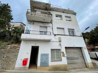 Flat in Canyamars. Se vende piso en dosrius, zona canyamars