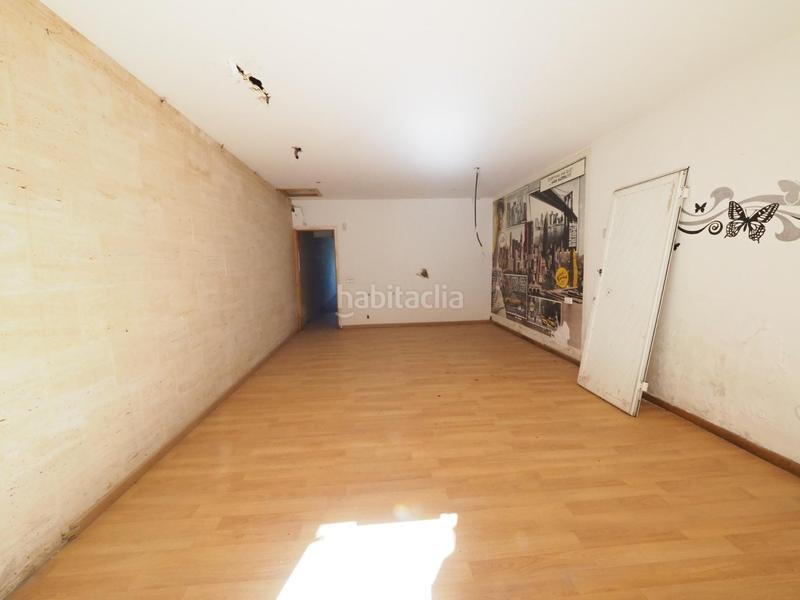 Foto 00a1eab1-9cbe-4684-82ac-7599ea8e19c9. Piso se vende loft , zona La Maurina en La Maurina Terrassa